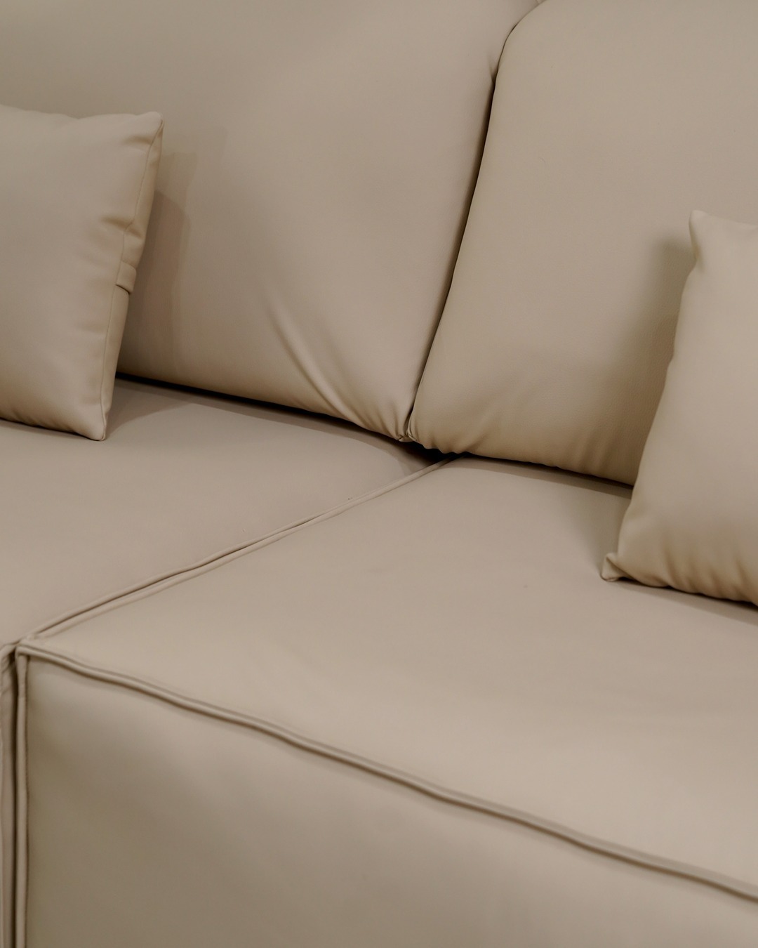 Bellingham Sofa - Extendable 
