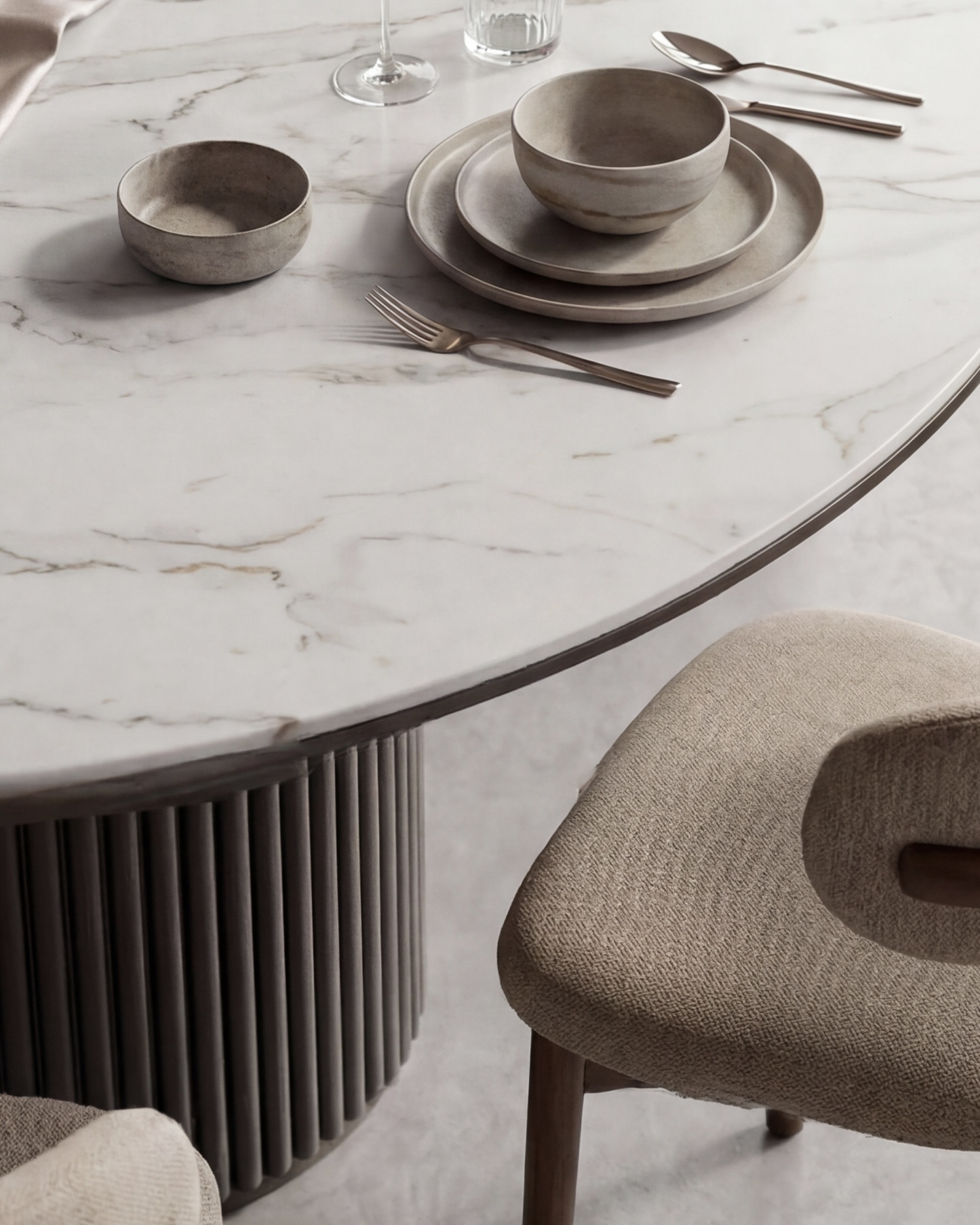 Lior Extendable Dining Table