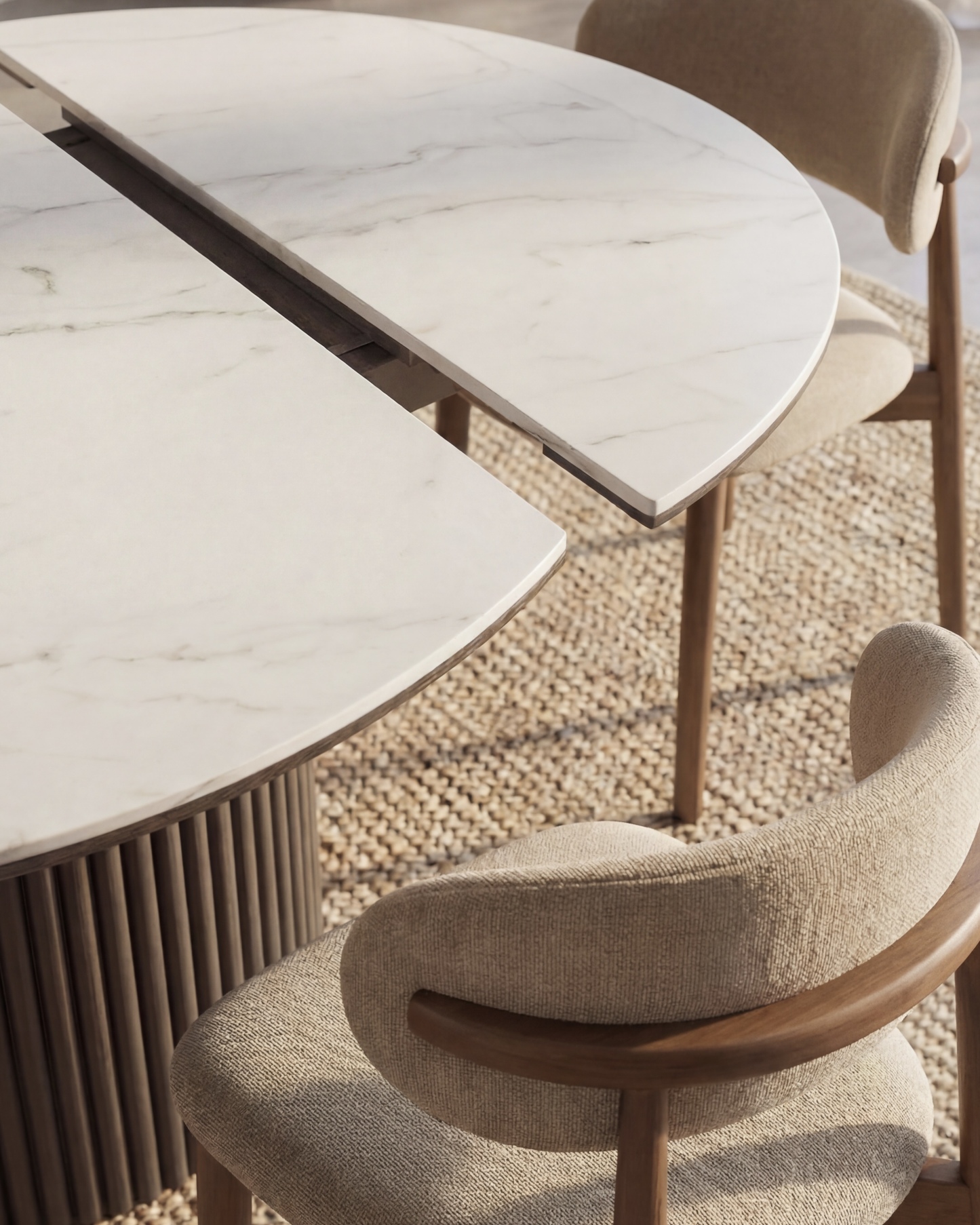 Lior Extendable Dining Table