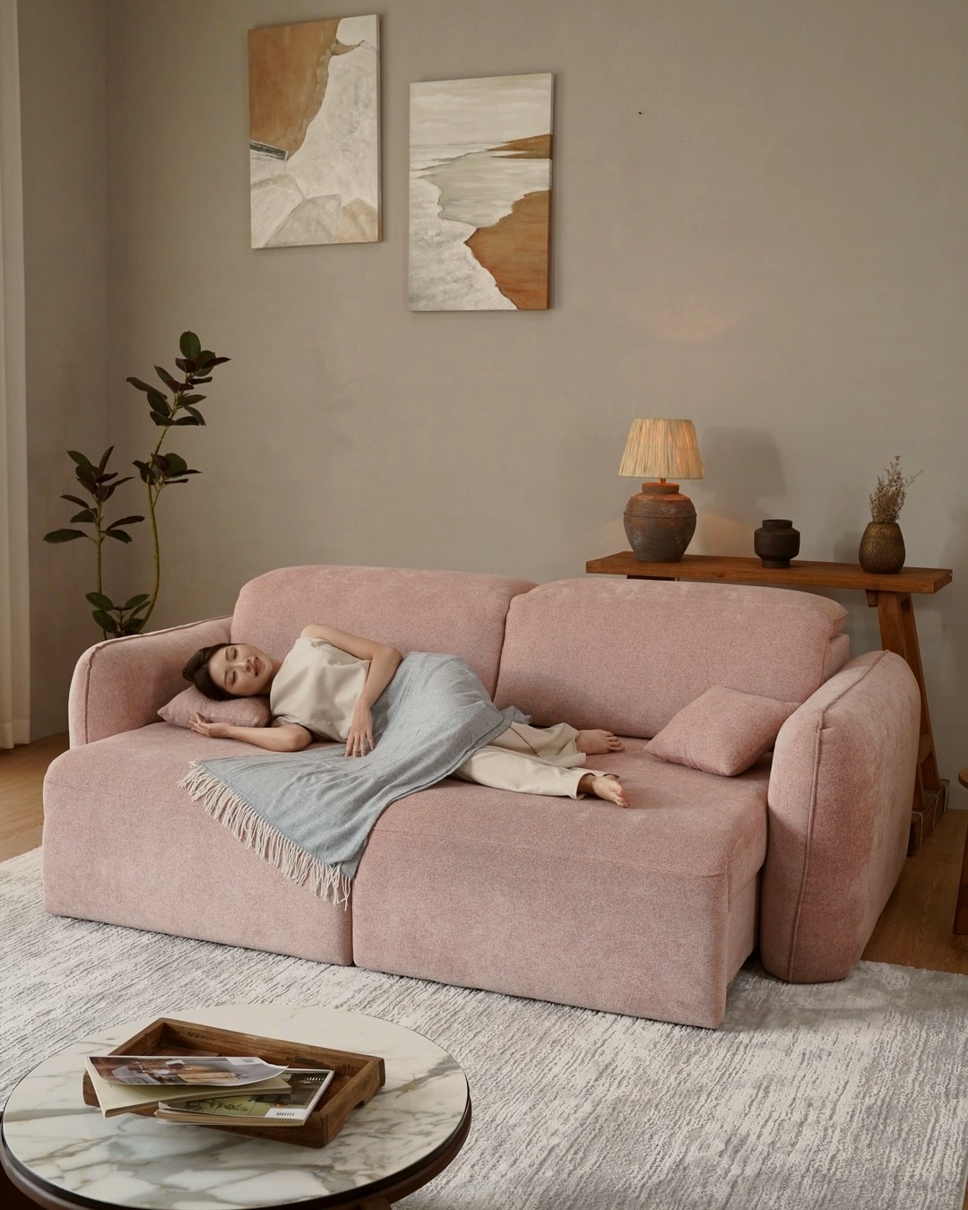 Devon Sofa - Extendable Version
