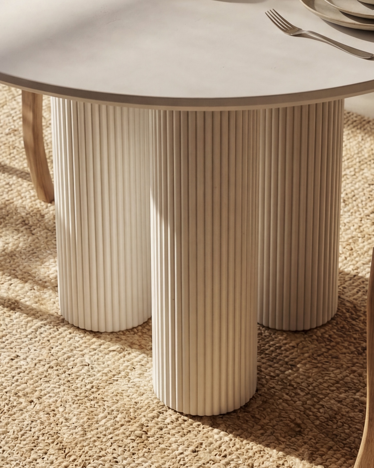Ori Round Dining Table