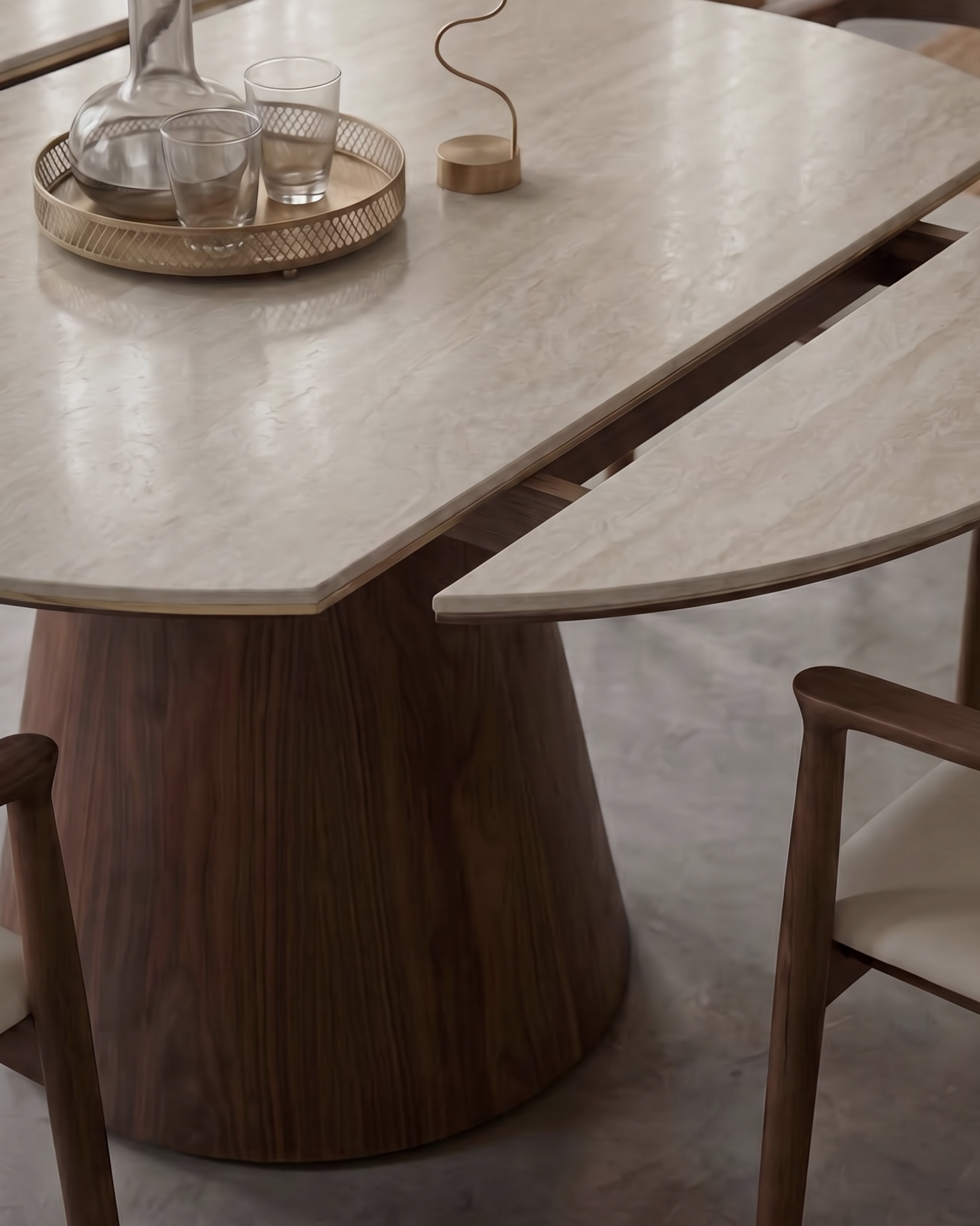 Alvi Extendable Dining Table