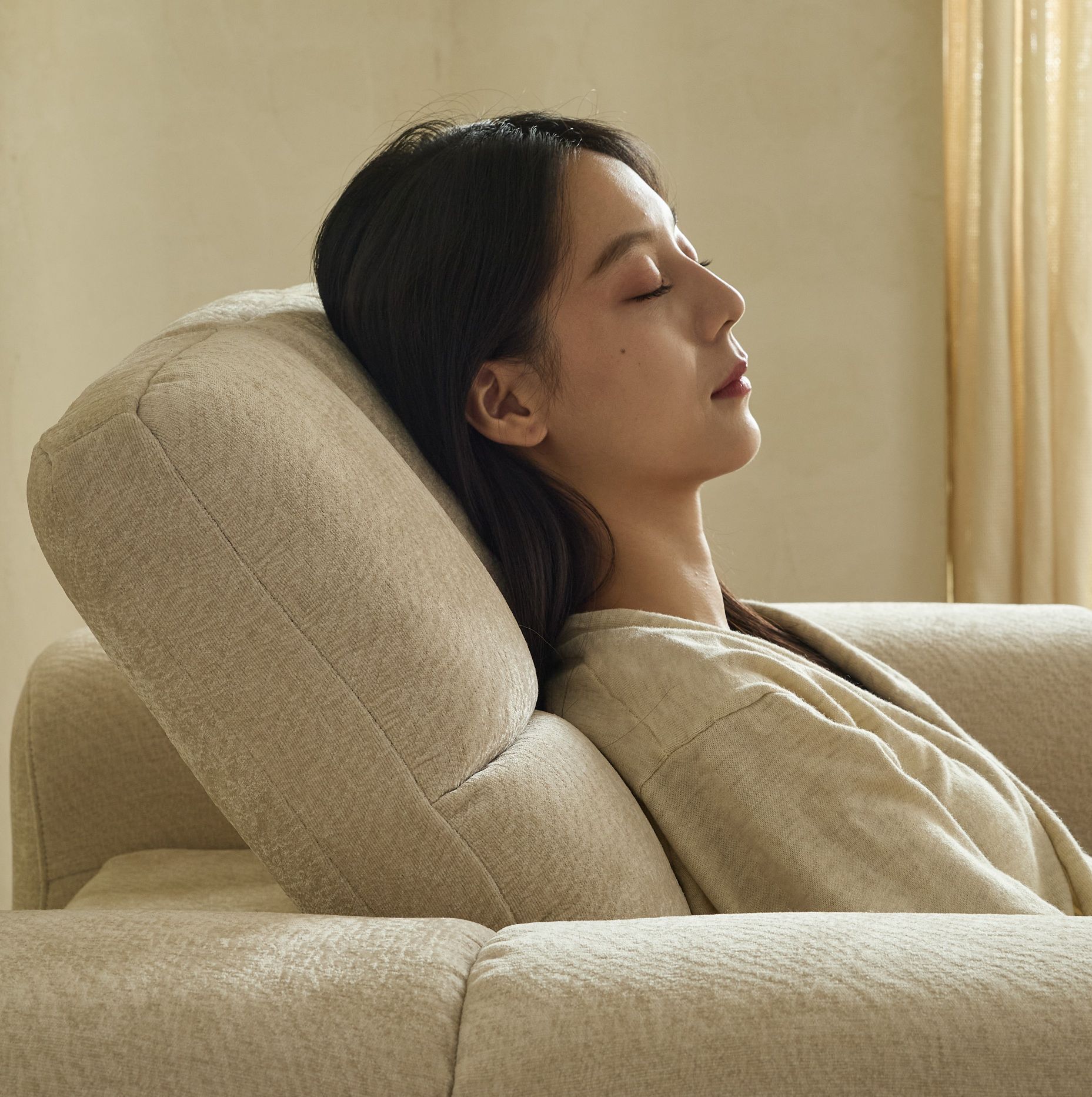 Klara Sofa - Electric Recliner Version