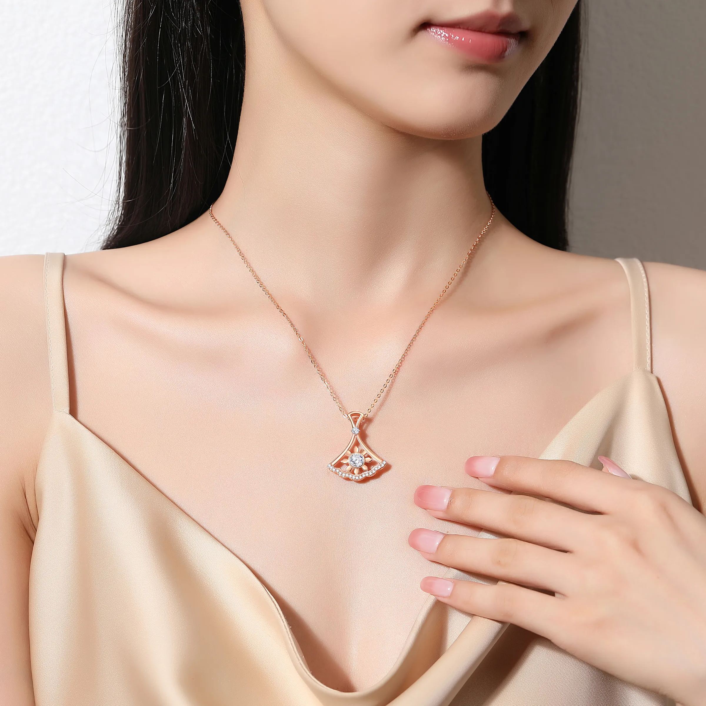 Healife Necklace Skirt Hem Design Moissanite Diamond S925 Silver Sterling Rose Gold