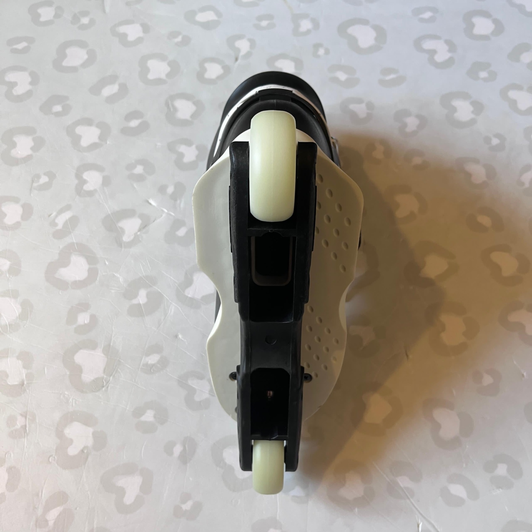 USD - Sway Sagona Allstar Aggressive Inline Skates (Roces Frames Custom)