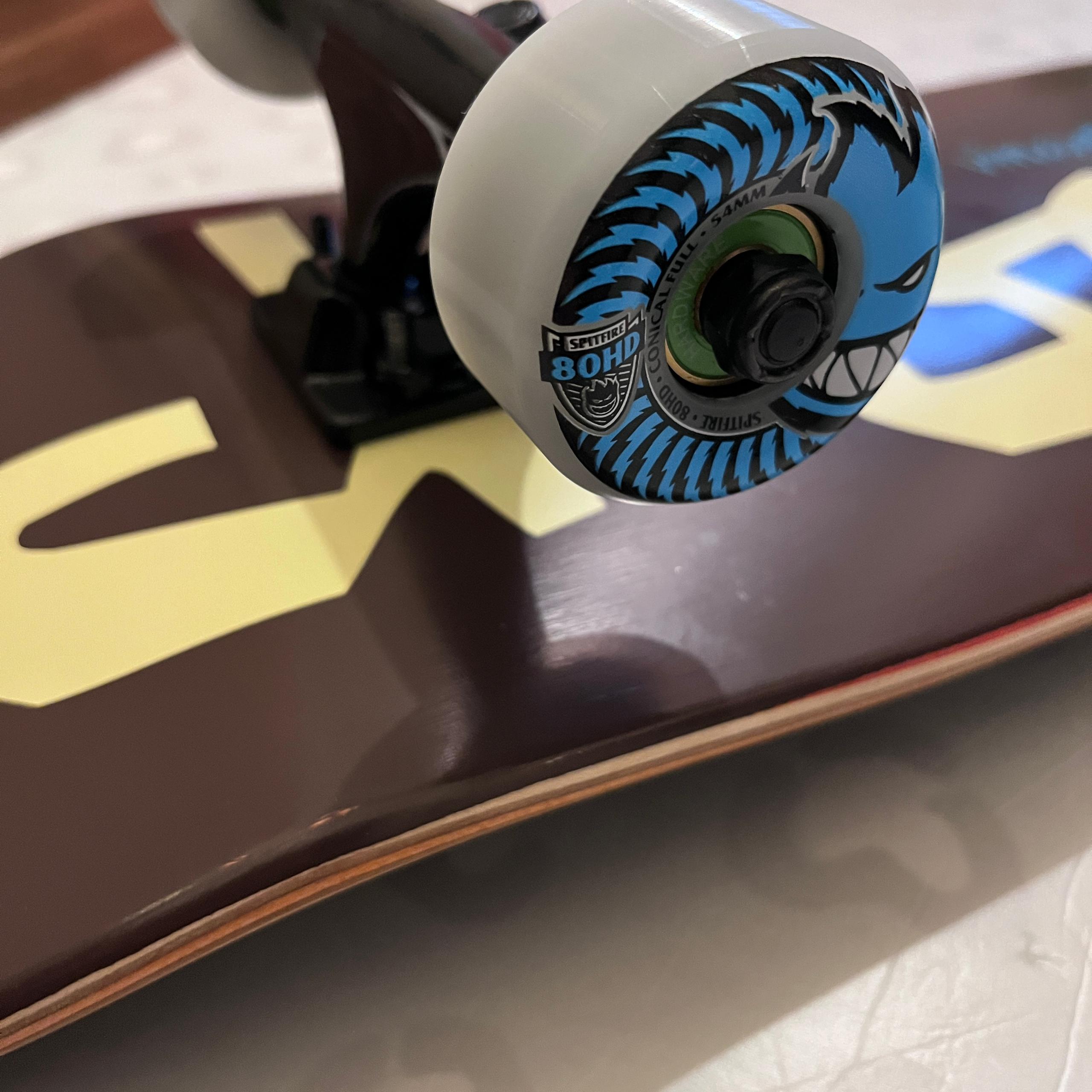 CHOCOLATE - Alvarez OG Chunk (8.0") Complete Skateboard (Spitfire Wheels + Tensor Trucks Custom Promo!)
