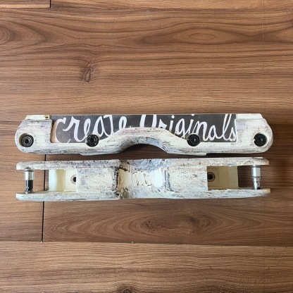 CREATE ORIGINALS - White UFS Aggressive Inline Skate Frames (L / USED)