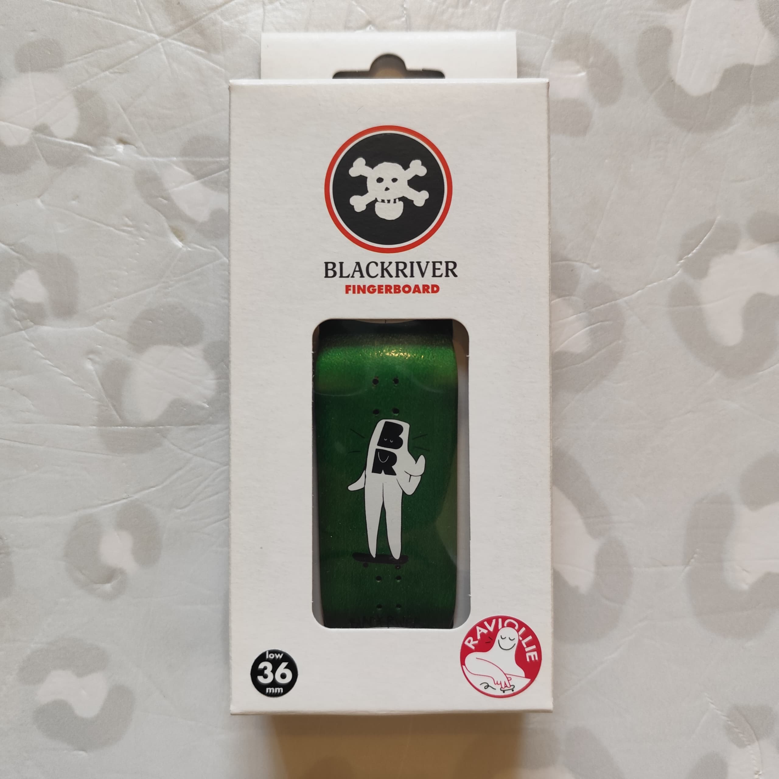 BLACKRIVER - Green 36mm Raviollie BR Hand Pro Wooden Fingerboard Deck