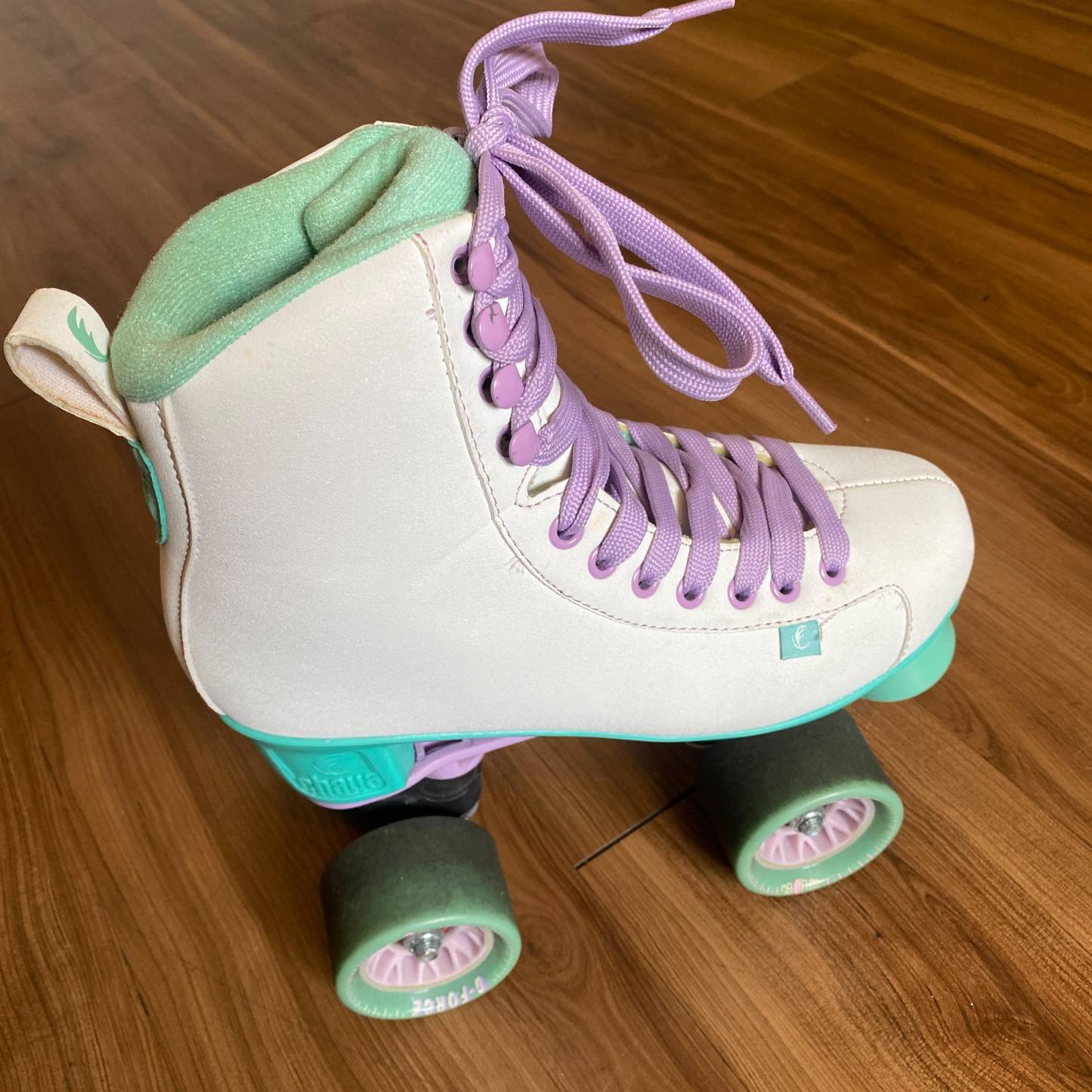 CHAYA - Melrose Teal Quad Roller Skates (EU38 / USED)