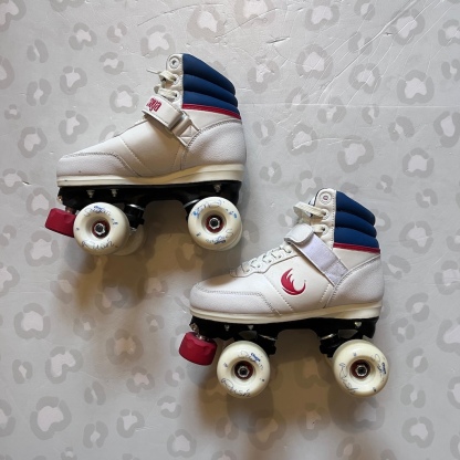 CHAYA - Jump 2.0 Quad Roller Skates (EU37 / VIRTUALLY USED)