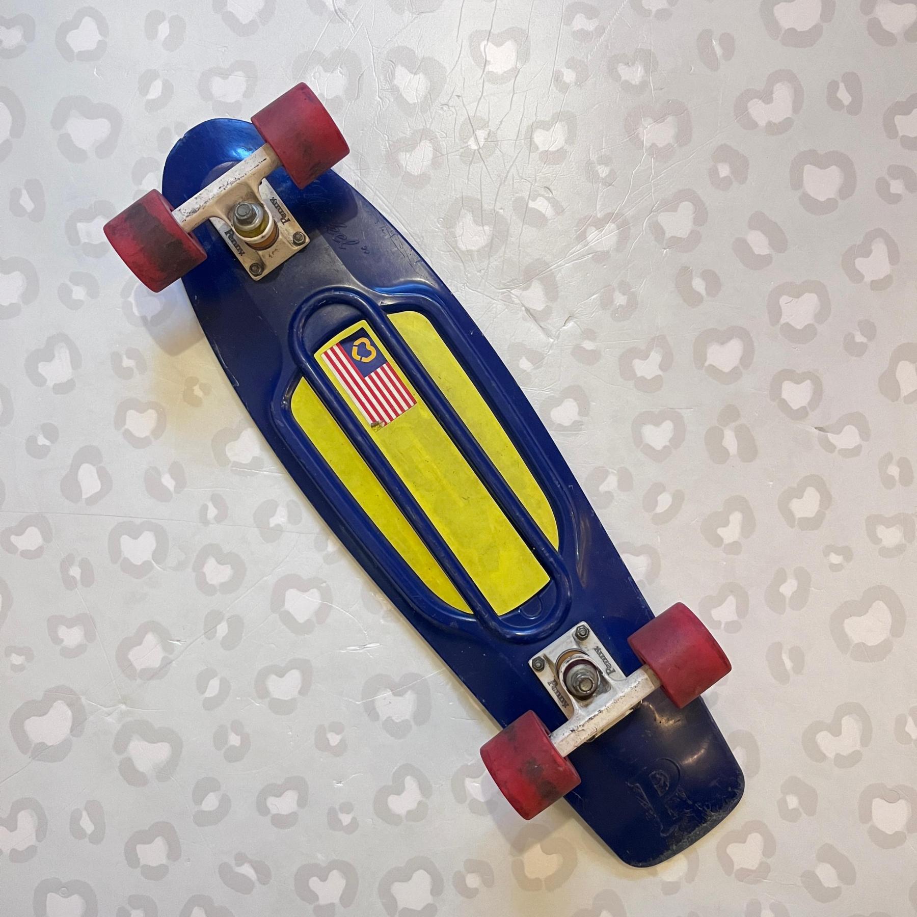 PENNY - 27" Nickel Vinyl Cruiser (USED)