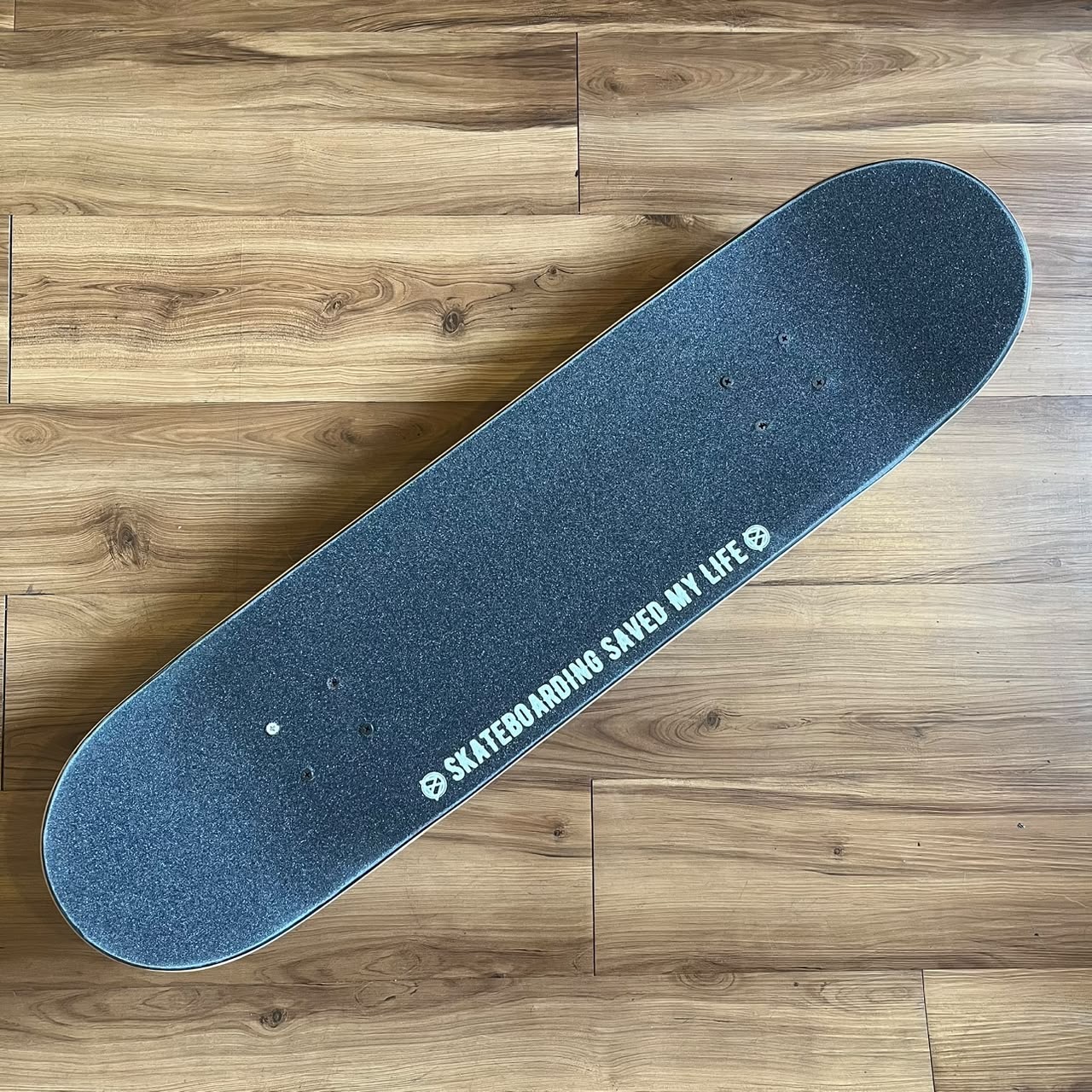 SANTA CRUZ - Stranger Things Hellfire Club 8.25" Complete Skateboard (Thunder + BD Promo)