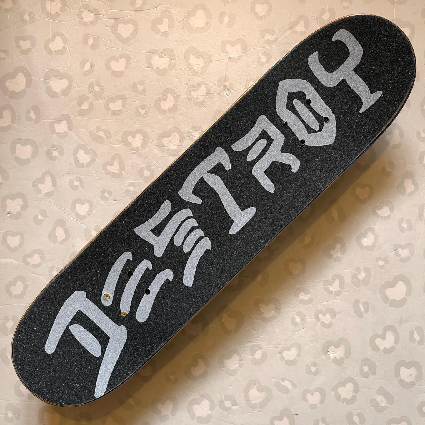 PRIMITIVE - Tupac Platinum 8.25" Complete Skateboard (Tensor + Thrasher Promo)