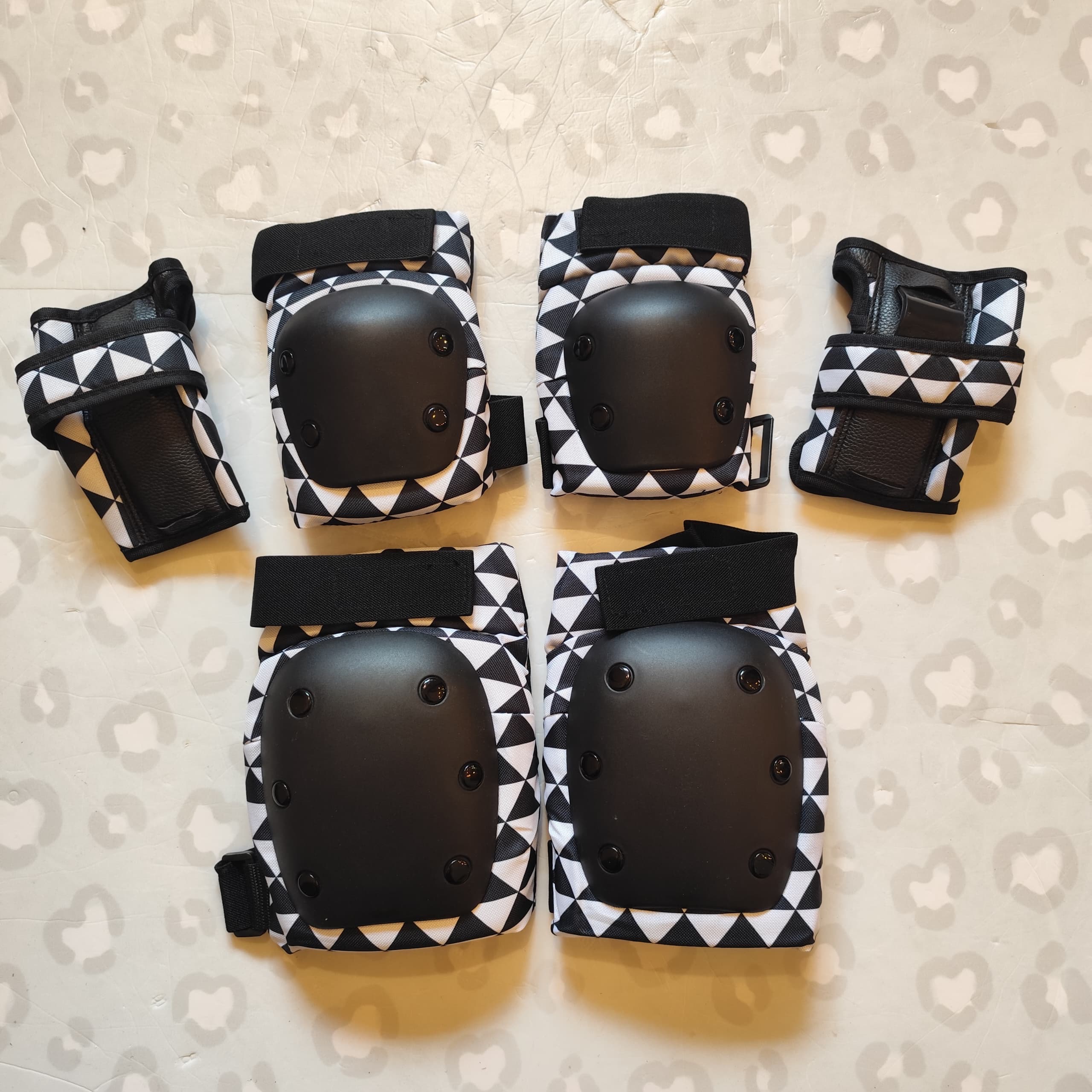 SKATEGEAR - Razzle Park Tripack Padset