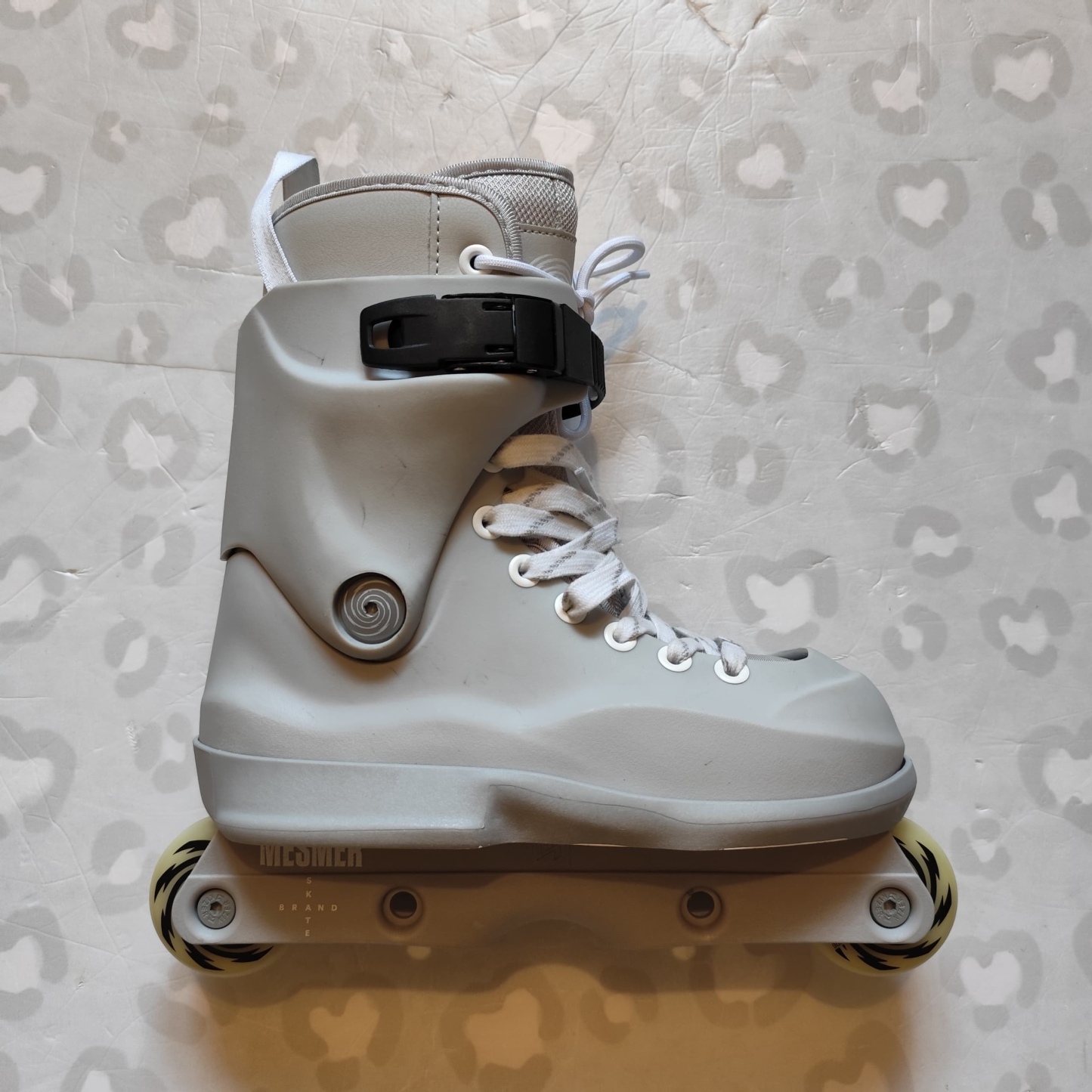 MESMER - TS2 Grey Aggressive Inline Skates (CLEARANCE PROMO!)