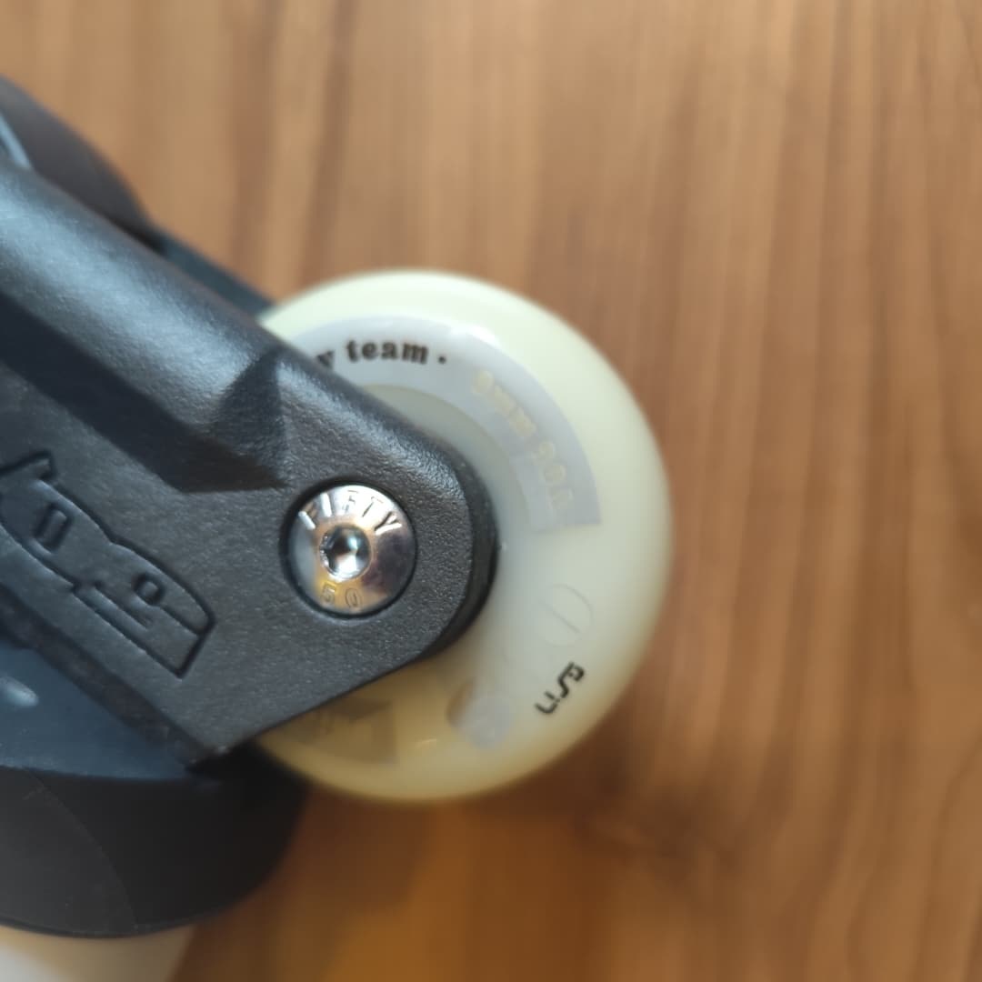 USD - Sway 58 XXIV Aggressive Inline Skates (50/50 Custom)