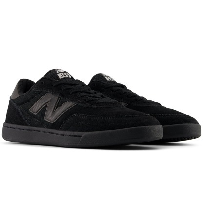 NB NUMERIC - 440 V2 Low (BVU Black / Black) Skate Shoes