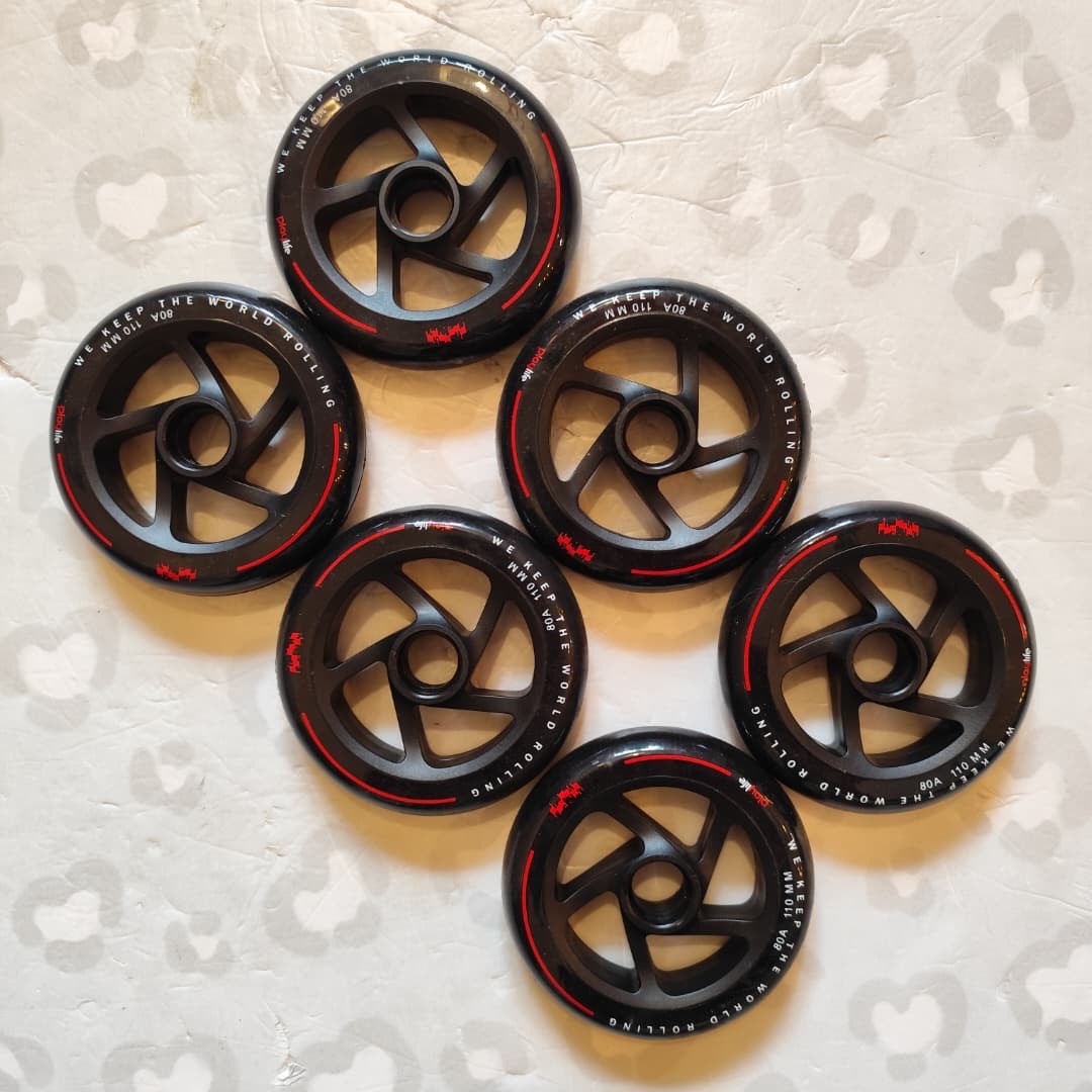 PLAYLIFE - 110mm Black Inline Skate Wheels