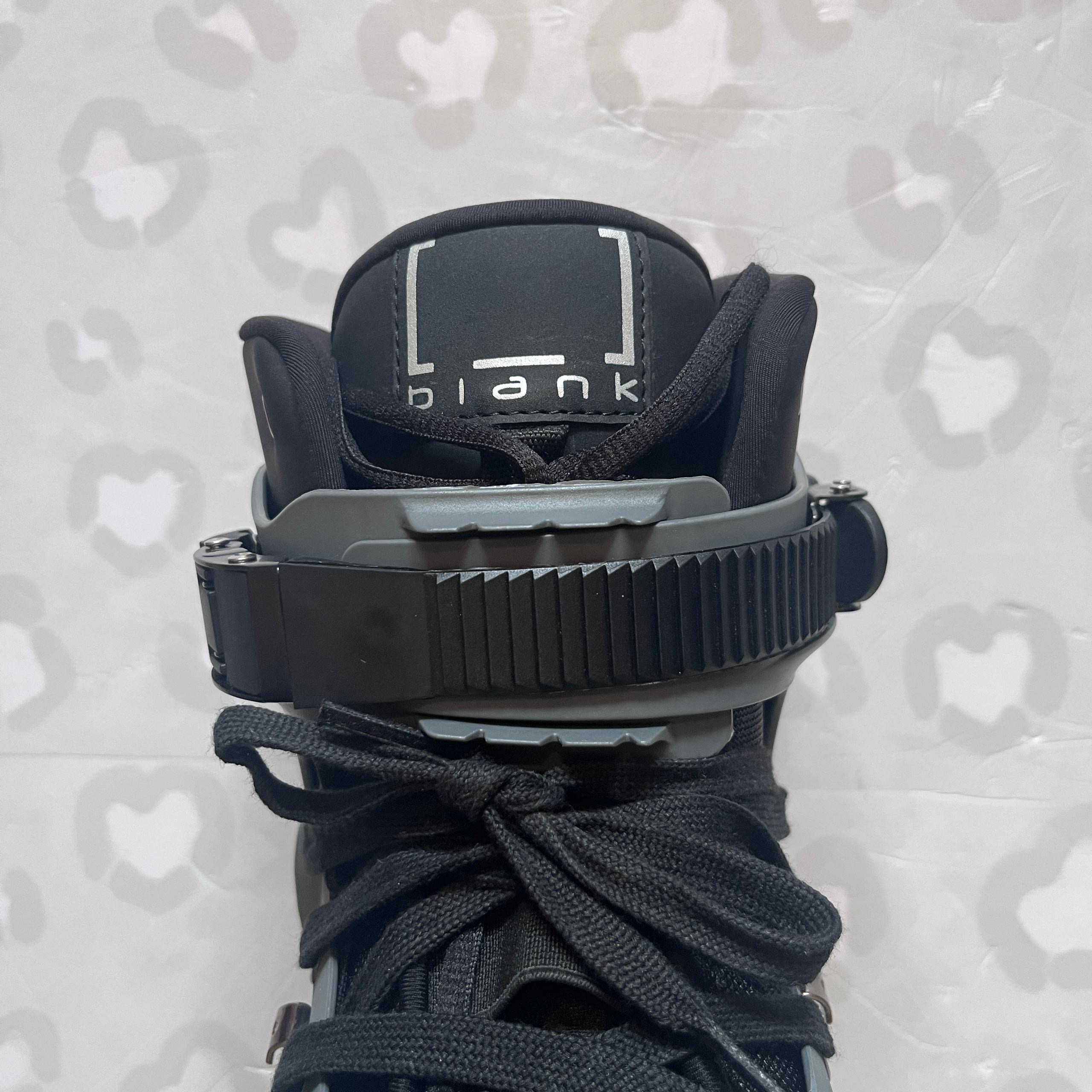 USD - Nick Lomax Aeon (Grey) Aggressive Inline Skates (EU44 RB Blank Liner Promo!)