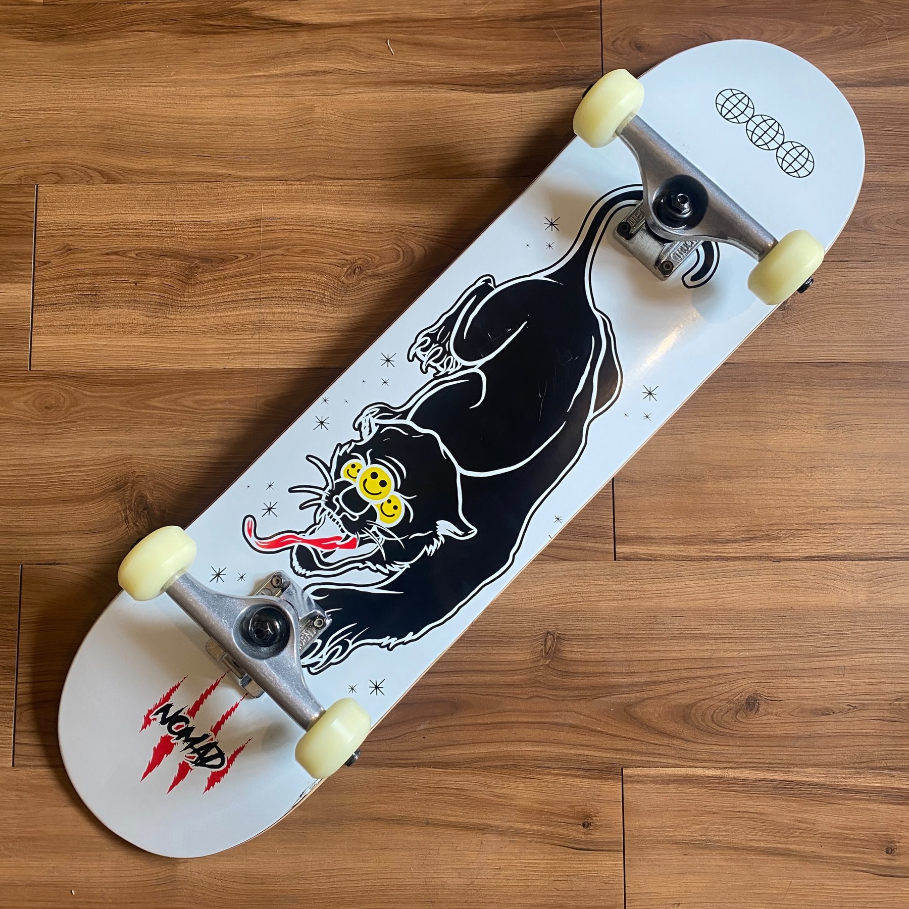 NOMAD - Panther 7.875" Complete Skateboard (Independent + BD Custom) 