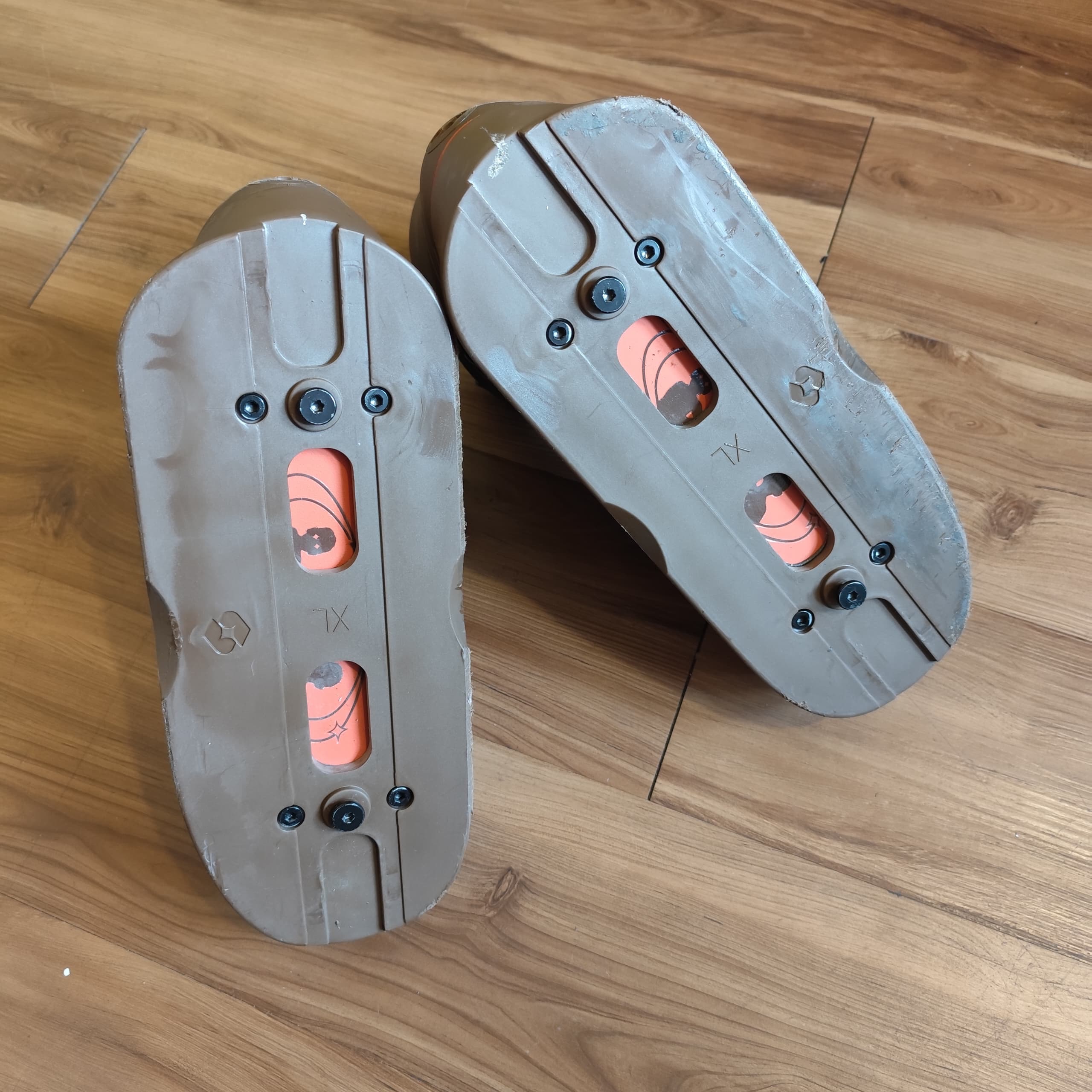 STANDARD - Yandriel Omni V2 Aggressive Inline Skate Shell Only (EU45-46 / USED)