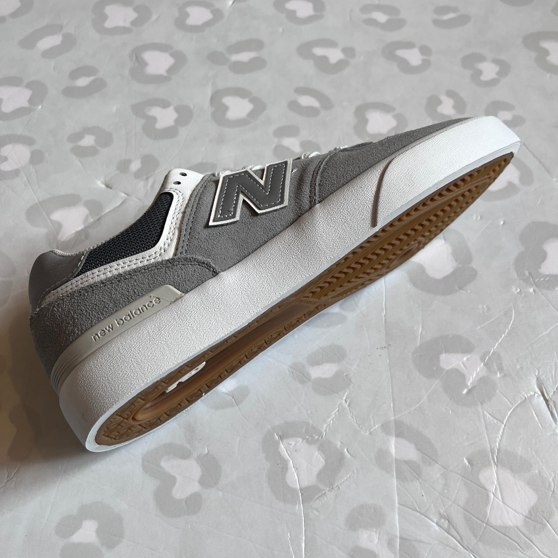 NB NUMERIC - 574 Vulc (Grey/White) Skate Shoes
