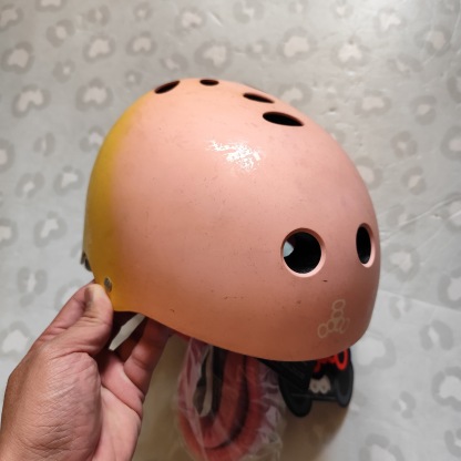 TRIPLE 8 - The Certified Sweatsaver (Shaved Ice) Helmet (DISPLAY UNIT DEAL!)