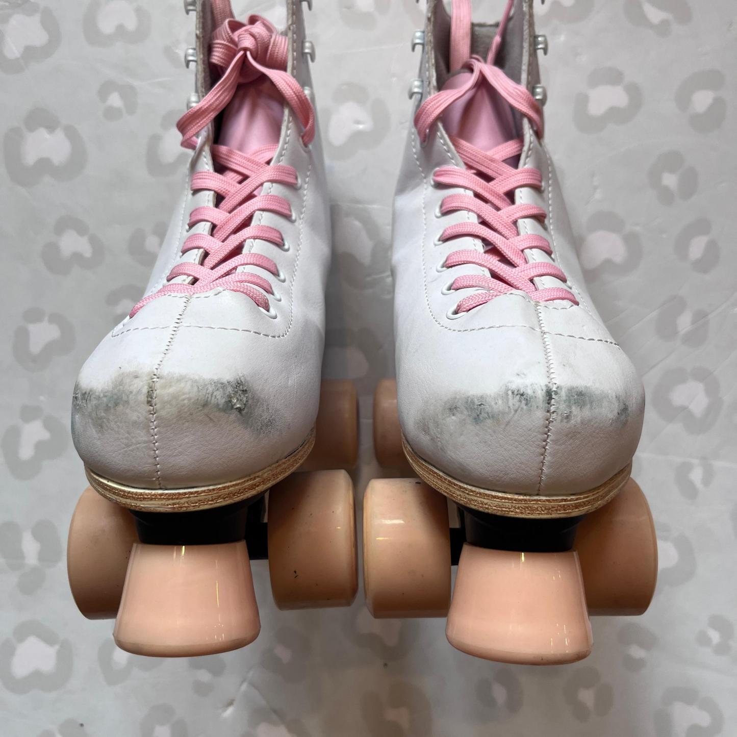 PLAYLIFE - Pale Rose Adjustable Quad Roller Skates (EU35-38 / USED)