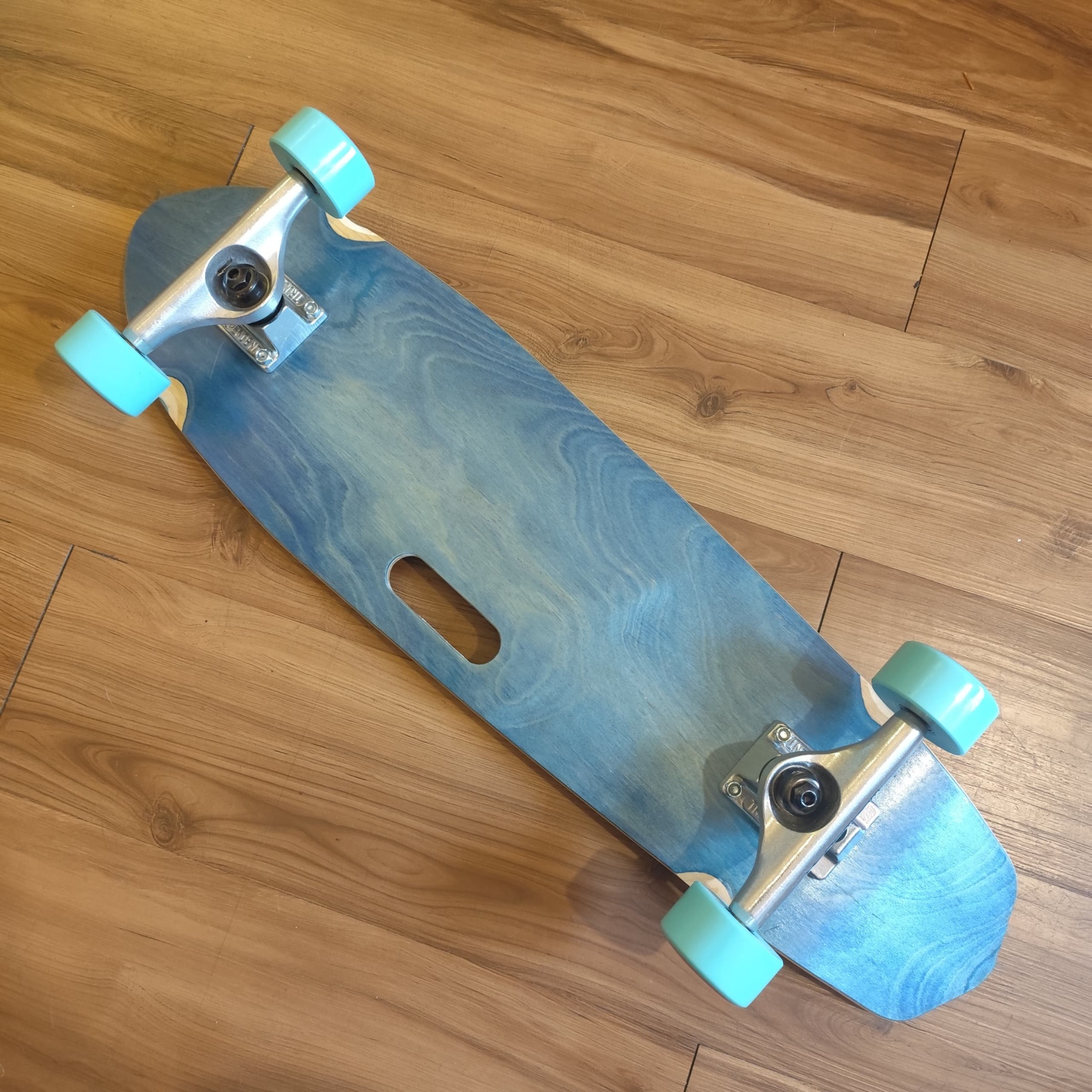 BLANK - Easy Carry Complete Cruiser Skateboard (Blue Impala + Independent + Shake Junt Promo Deal!)