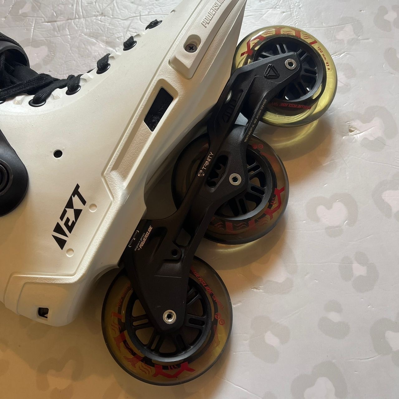 POWERSLIDE - Next Black White 100 Urban Inline Skates (Custom Setup)