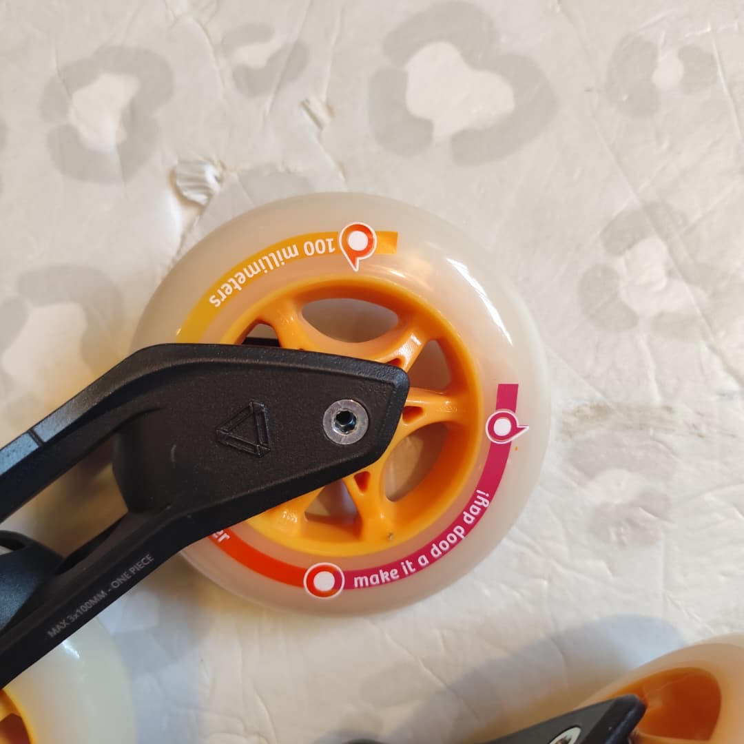 POWERSLIDE - Elite 100mm Trinity Inline Skate Frameset (Black / Yellow)