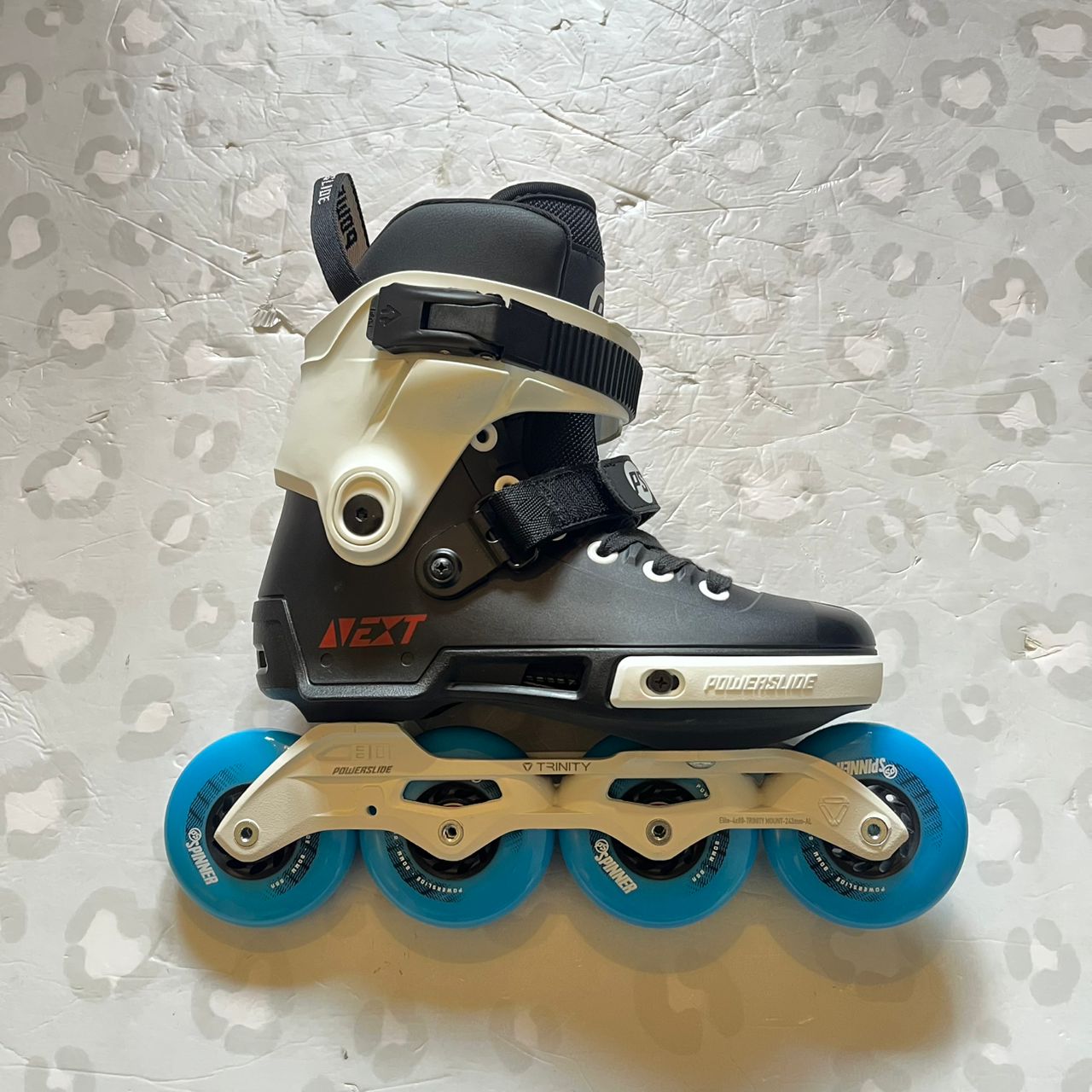 POWERSLIDE - Next Core 80 Black/White Urban Inline Skates (Blue Wheels Custom)