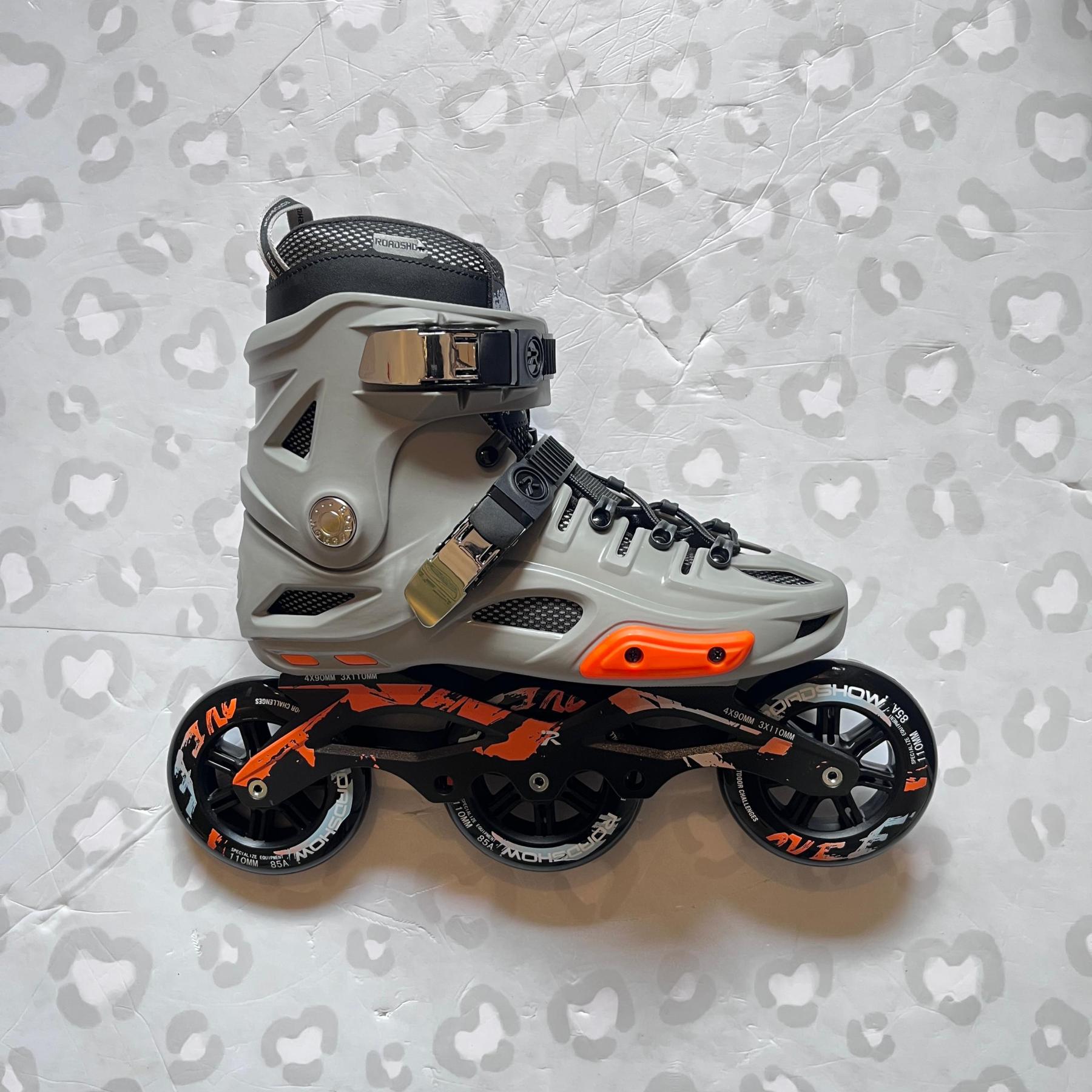 ROADSHOW - Grey RX4D 3WD Urban Inline Skates