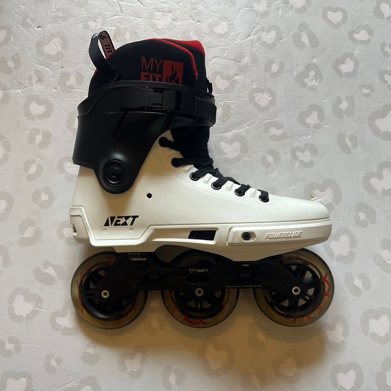 POWERSLIDE - Next Black White 100 Urban Inline Skates (Custom Setup)