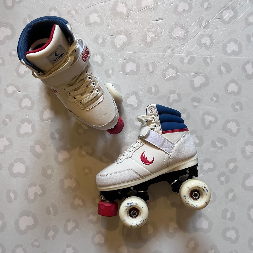 CHAYA - Jump 2.0 Quad Roller Skates (EU37 / VIRTUALLY USED)
