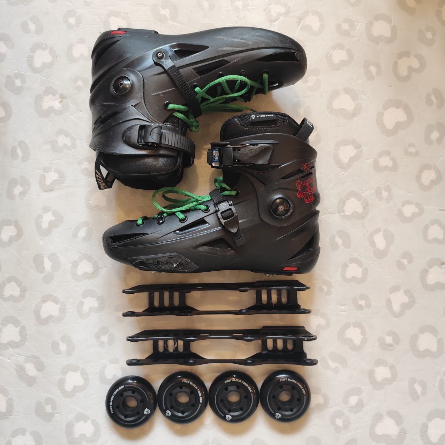 FLYING EAGLE - F3S Urban Inline Skates (EU44 / USED) 