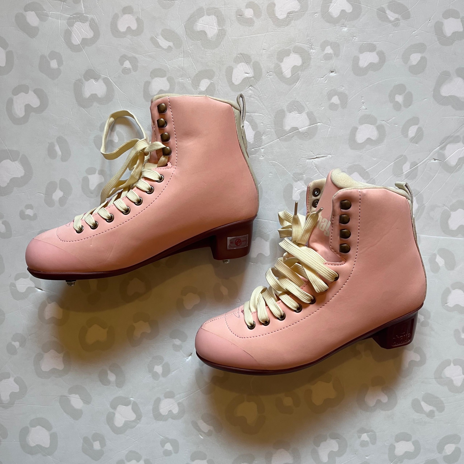 CHAYA - Melrose Elite Dusty Rose Quad Roller Skates (EU42 / BOOT ONLY DISPLAY UNIT)