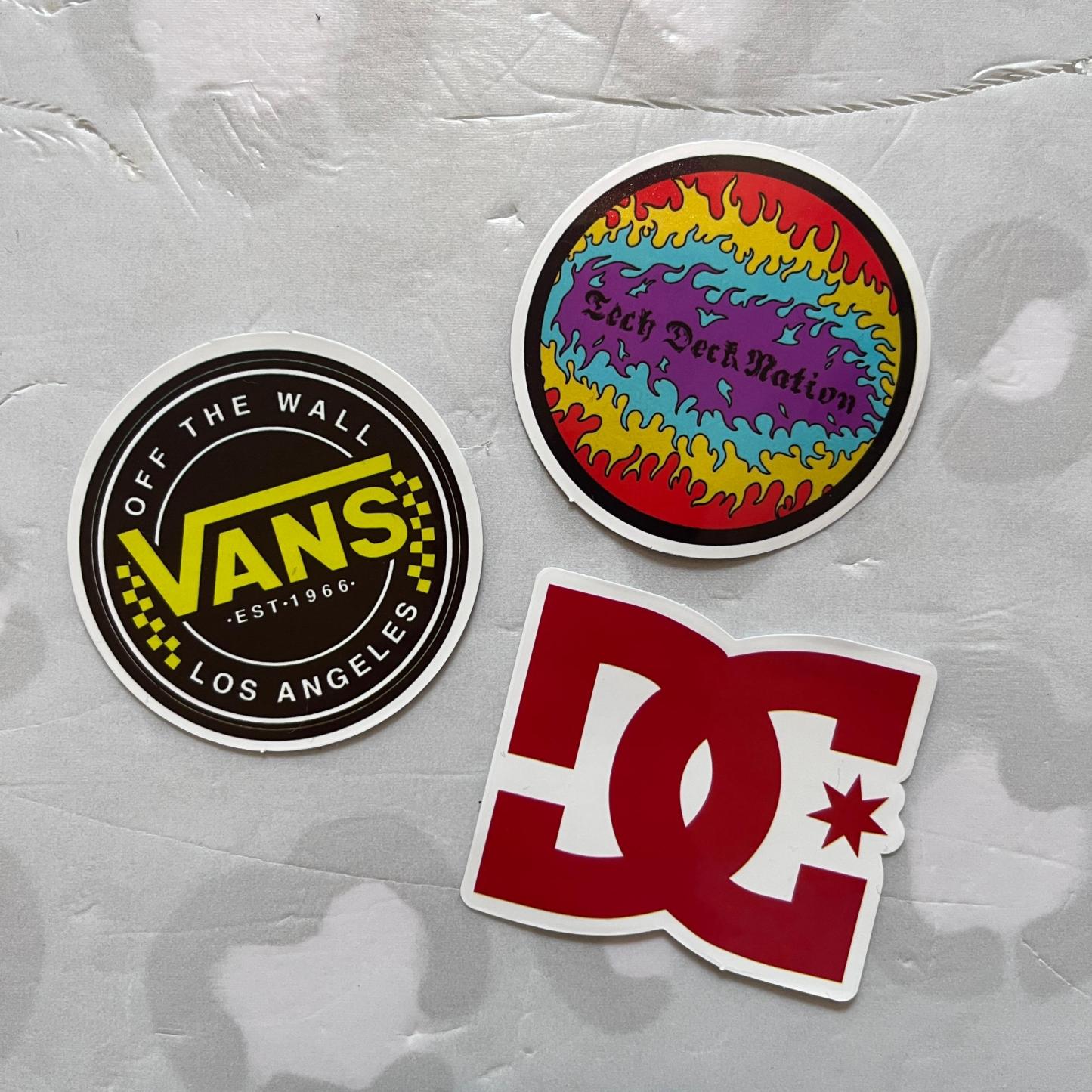 WHEEL LOVE - Skate Sticker Set