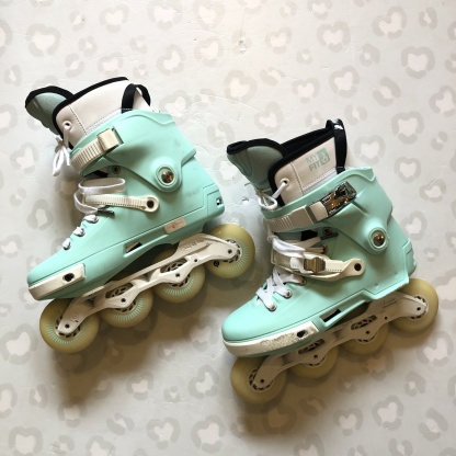 POWERSLIDE - Munoz Next Urban Inline Skates (EU42-43 / USED)