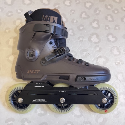 POWERSLIDE - Next Brown 3x110 Combat Frames Urban Inline Skates (Custom Setup)