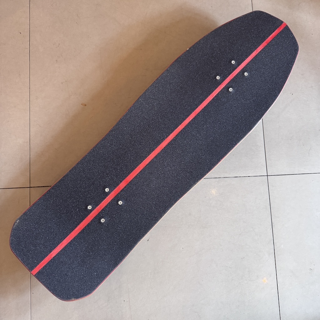 TWOHORNS - Red 9.5" Fish Shaped Complete Skateboard (Independent Promo)