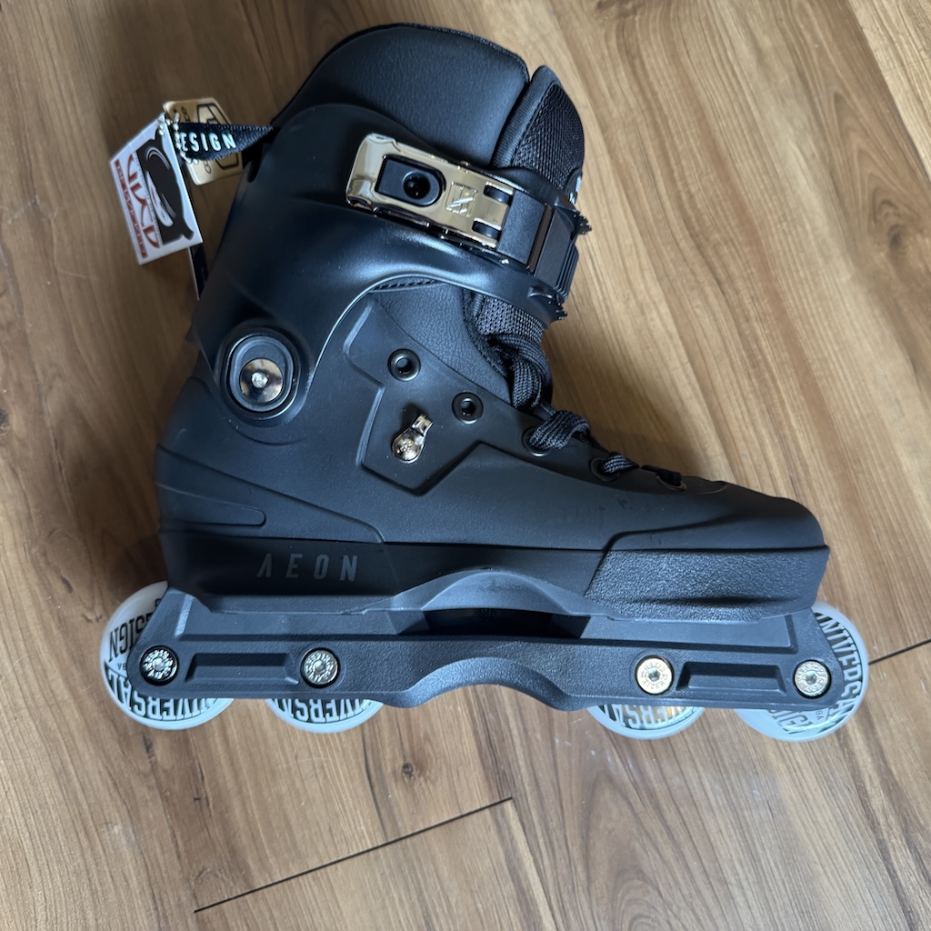 USD - Aeon 60 Black Aggressive Inline Skates