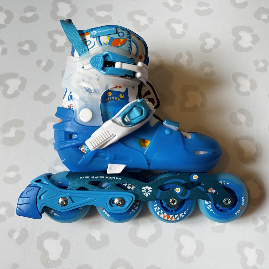 FLYING EAGLE - L6 Lumos Adjustable Kids Inline Skates