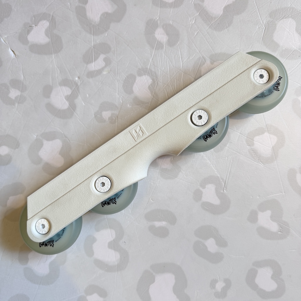 KIZER - White Fluid V Gawds Frameset