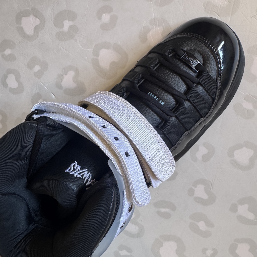 GAWDS - FM5 Black Aggressive Boot Only Inline Skates (Custom Clear Cuff EU41)