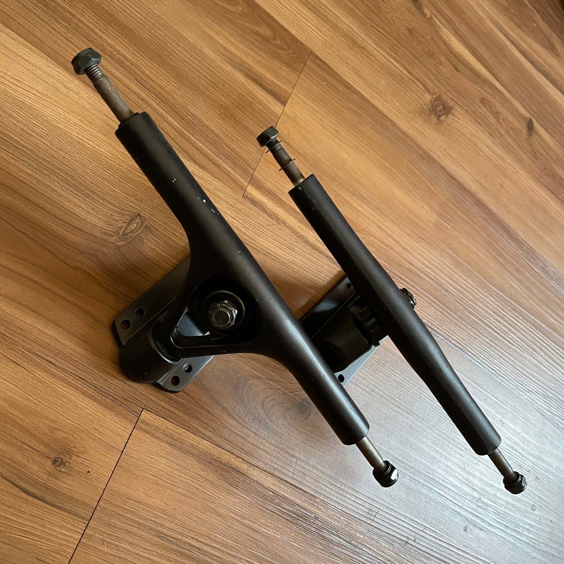 BLANK - 205mm Longboard Trucks