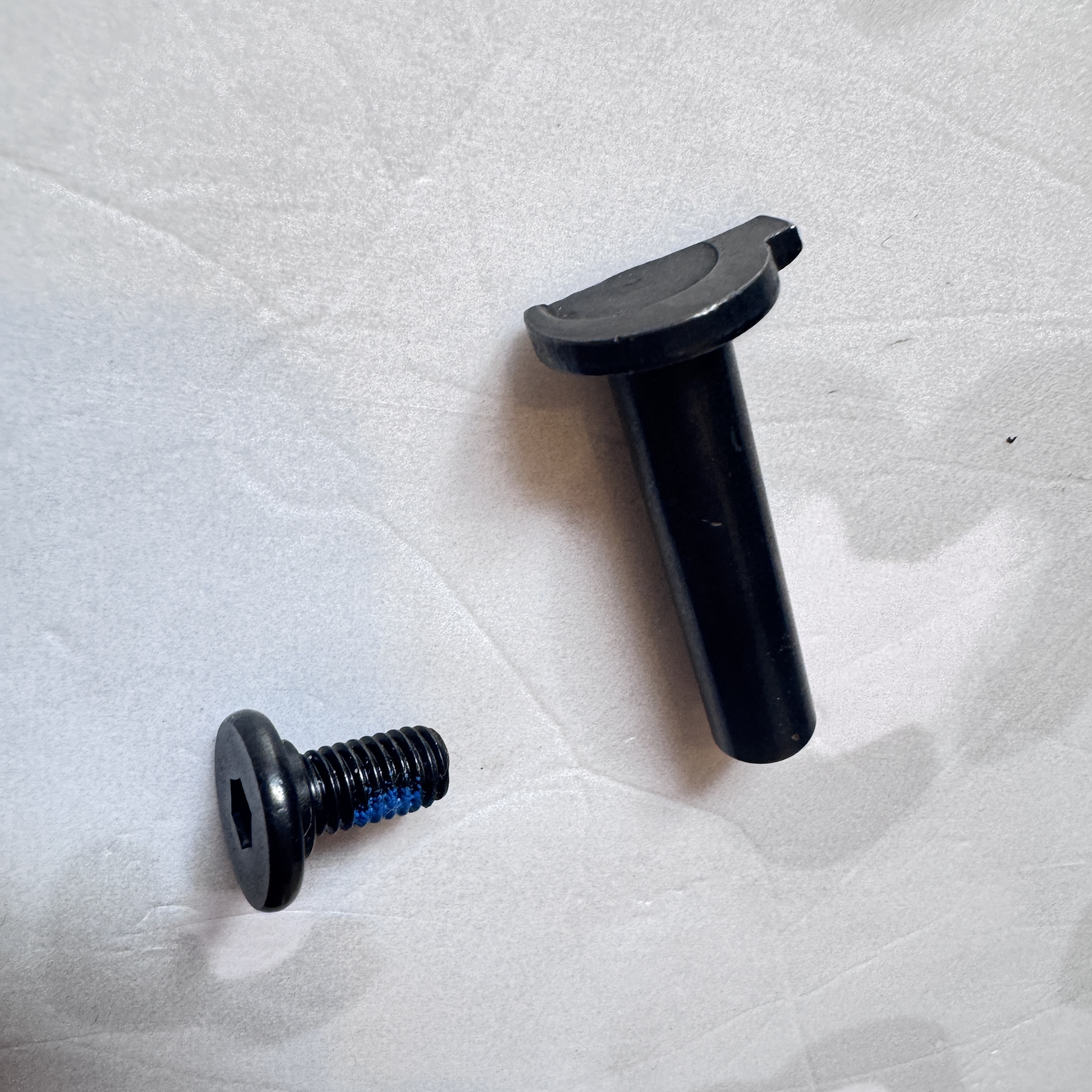 GROUND CONTROL - 8mm Sickle Axle Set For Aggressive Inline Skates Frames