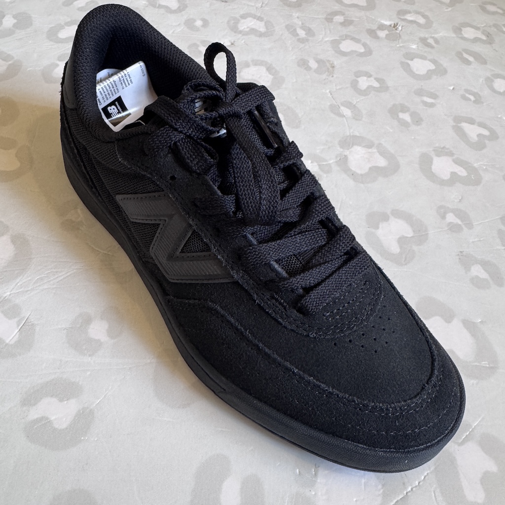 NB NUMERIC - 440 V2 Low (BVU Black / Black) Skate Shoes – Wheel