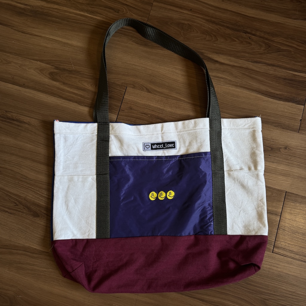 WHEEL LOVE - Oight Upcycled Skate Carrier Tote Bag