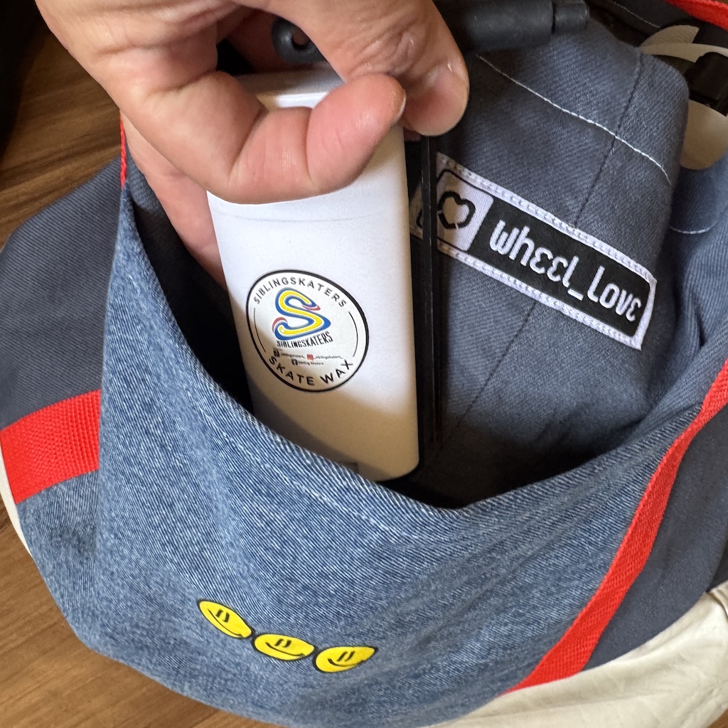 WHEEL LOVE - Oight Upcycled Skate Carrier Tote Bag